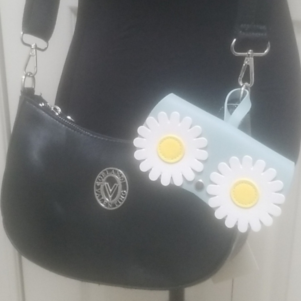Hanging Eyeglass Pouch NEW
